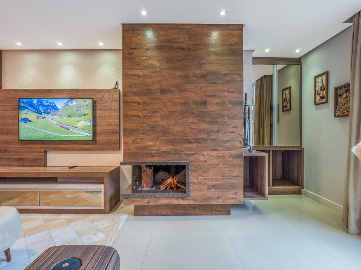 2 Suite, 1 Dormitorio Em Meio A Mata Araucaria A 1,5 Km Centro, Altos De Gramado Exterior foto